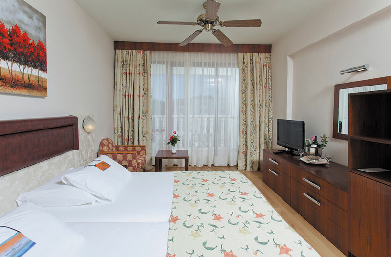 Defne Garden Hotel ซีเด ภายนอก รูปภาพ